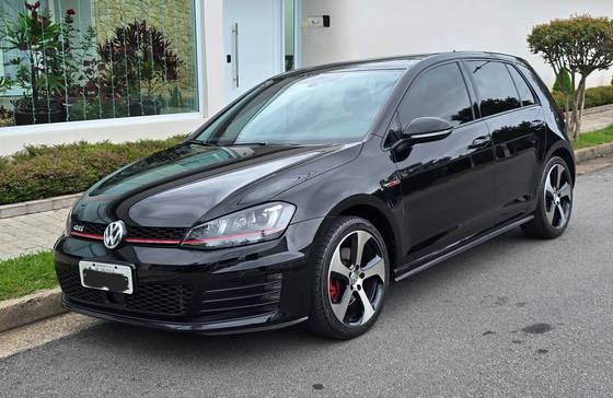 VOLKSWAGEN GOLF 2.0 TSI GTI 16V TURBO GASOLINA 4P AUTOMÁTICO VOLKSWAGEN GOLF 2.0 TSI GTI 16V TURBO GASOLINA 4P AUTOMÁTICO